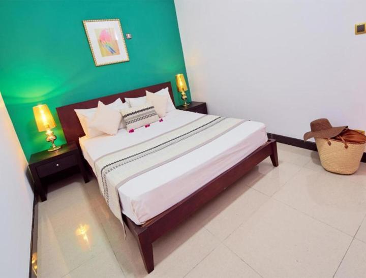 Pereybere Apartment With Breakfast And Private Balcony Pereybere Beach Екстериор снимка