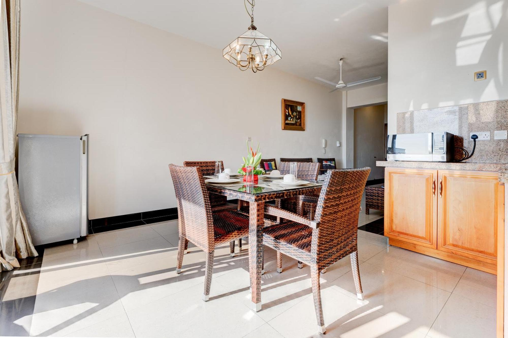 Pereybere Apartment With Breakfast And Private Balcony Pereybere Beach Екстериор снимка