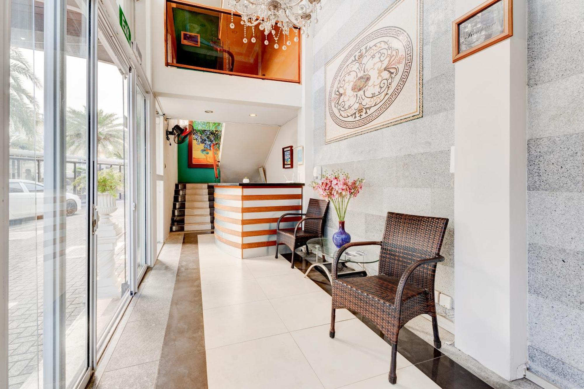 Pereybere Apartment With Breakfast And Private Balcony Pereybere Beach Екстериор снимка